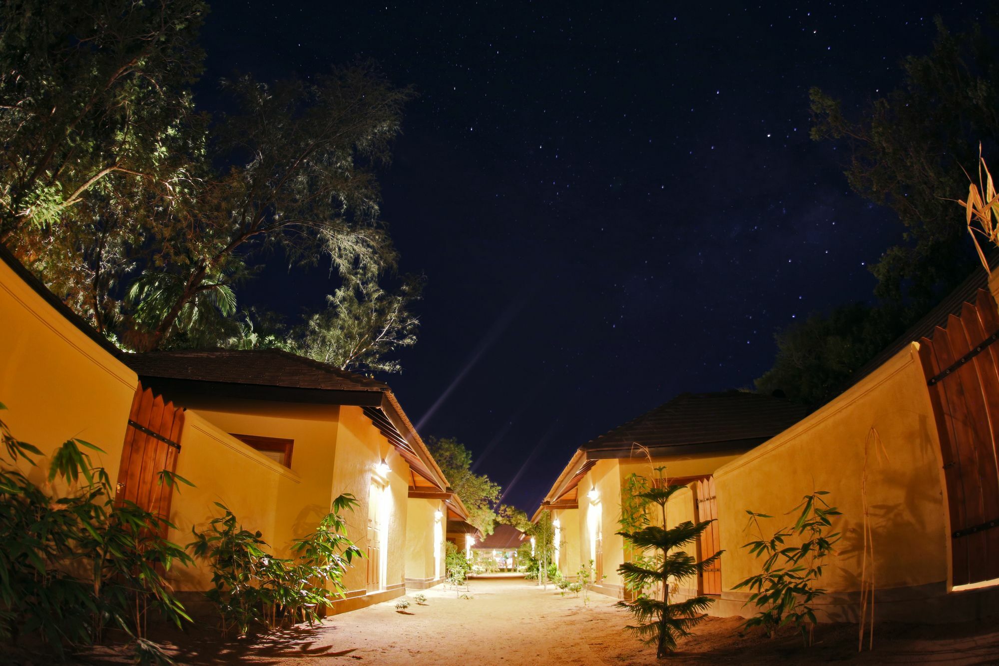 The Spice Trail Hotel Arugam Bay Bagian luar foto